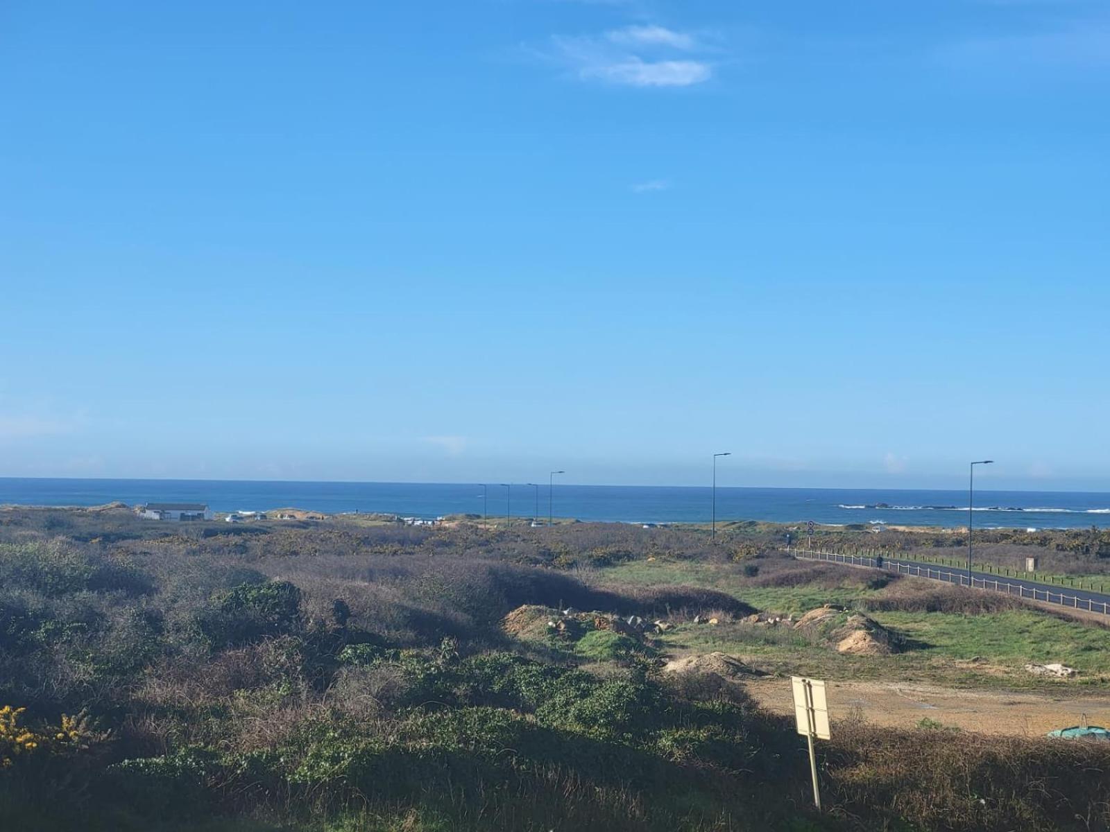 Des Dunes A 200m De La Erdeven